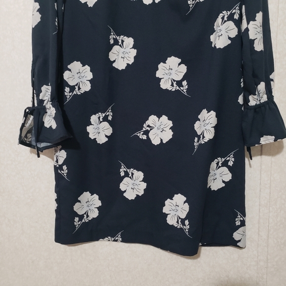 Banana Republic Blue Long Sleeve Sheath Dress..SIZE:6P - Picture 4 of 11